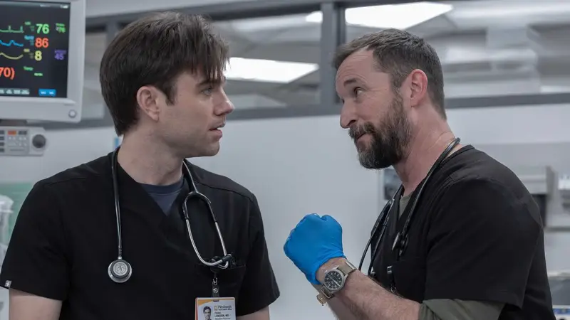 Série The Pitt confirma que terceira temporada trará mudança inédita na linha do tempo