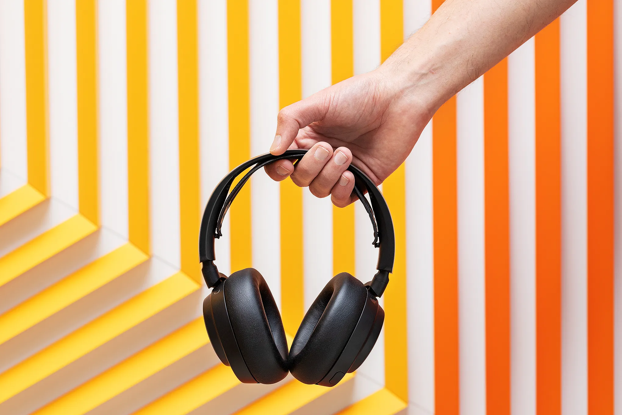 Headset gamer SteelSeries Arctis Nova Pro Wireless tem desconto acima de R$ 500