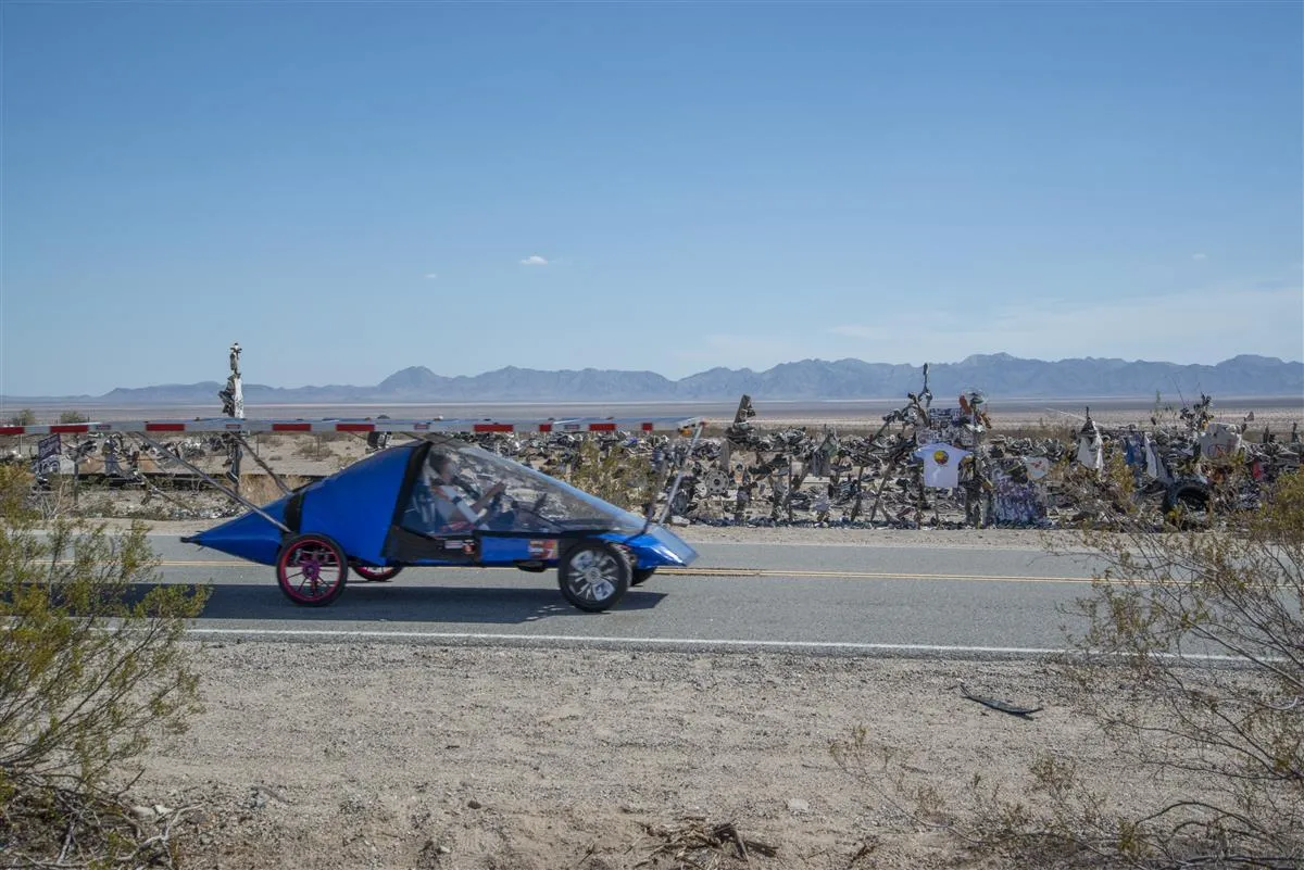 Corrida de carros solares em Texas celebra 30 anos com percurso de 630 milhas alimentado apenas pelo sol