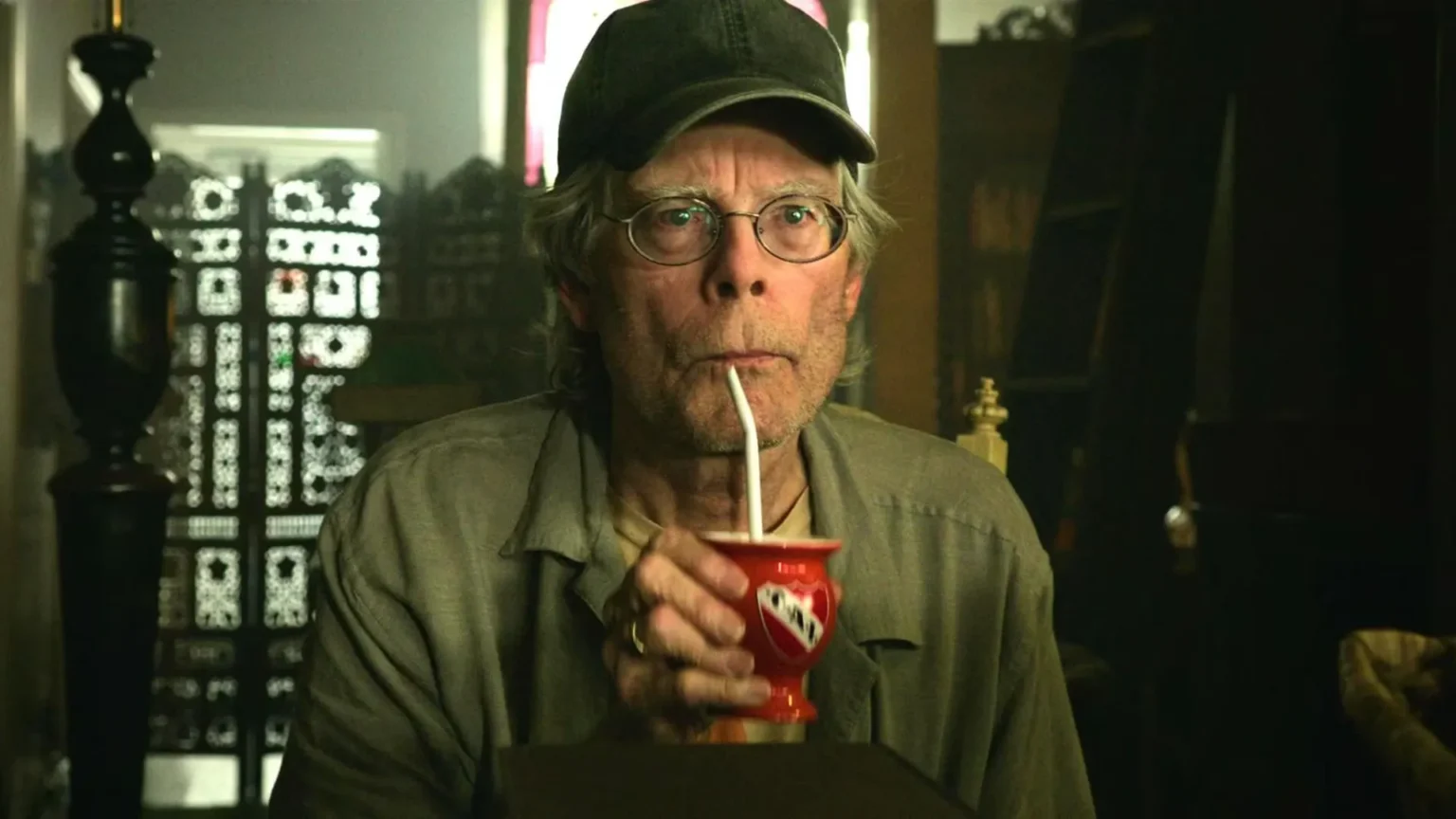 Stephen King reconhece erro sobre “Bone Tomahawk” e elogia faroeste de baixo orçamento