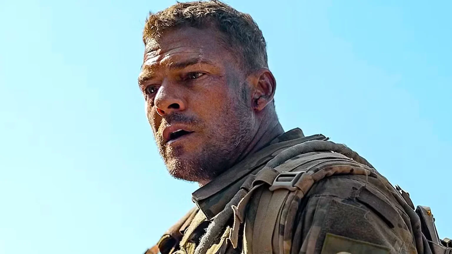 Netflix confirma sequência de War Machine com título oficial e novidades da produção