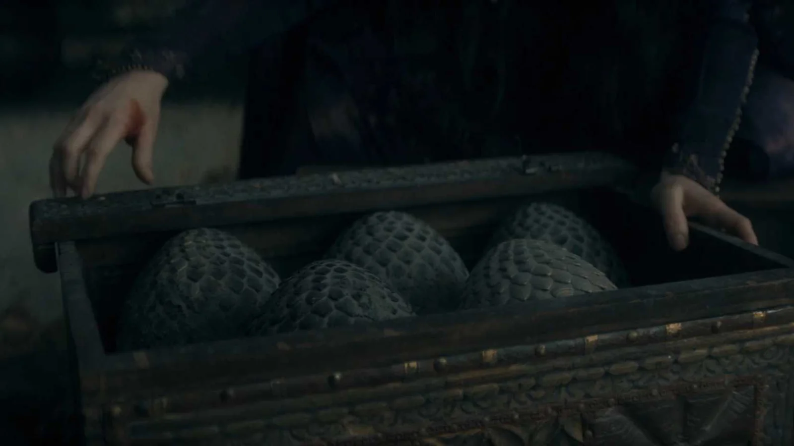 House of the Dragon traz nova camada à polêmica sobre os ovos de dragão de Daenerys