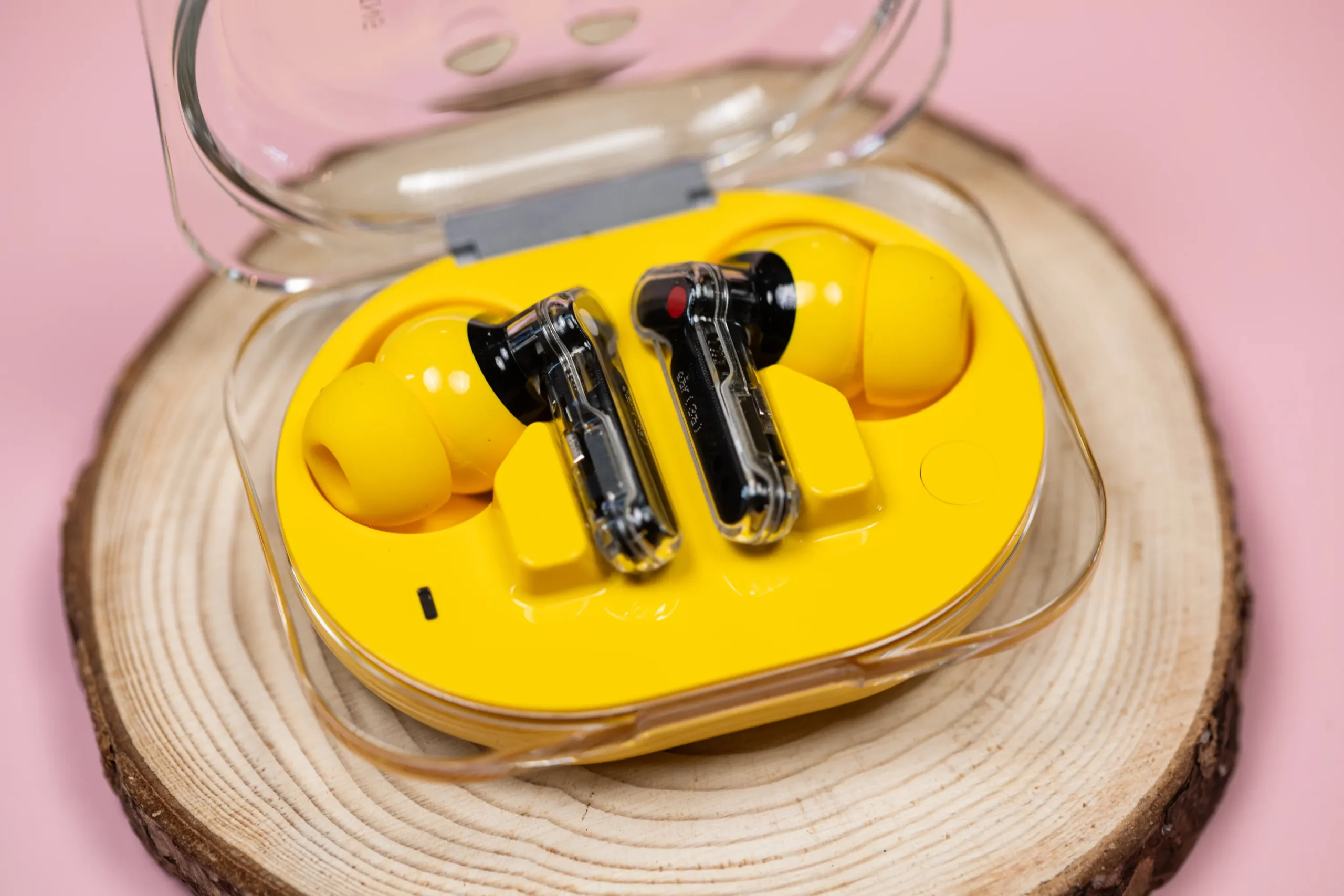 Nothing Ear 3A: fones de ouvido por R$ 500 prometem bom som, mas apresentam falhas