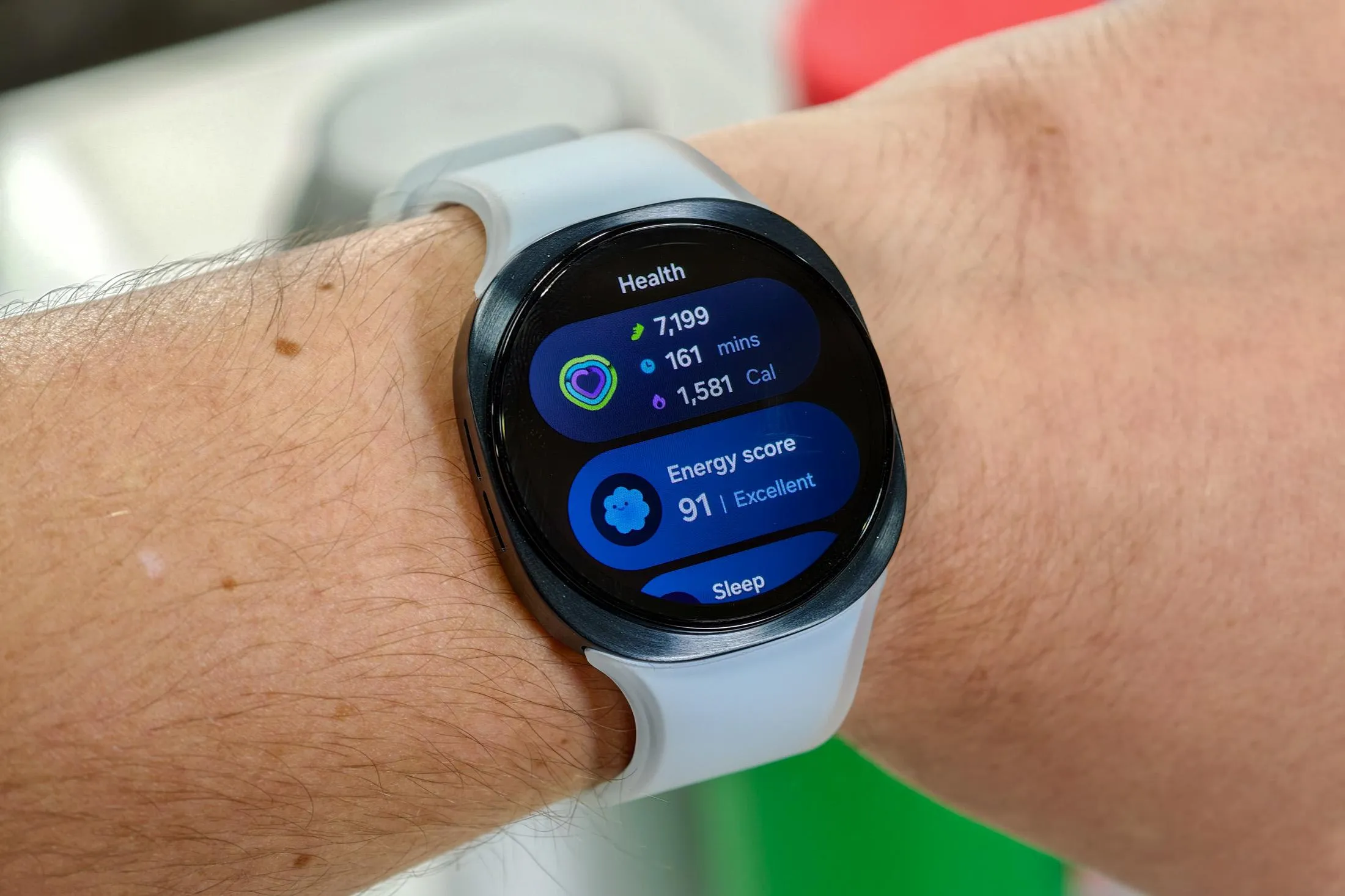 Samsung Galaxy Watch 9 tem desconto de R$ 200 na pré-venda do Costco e acompanha brindes de mais de R$ 250