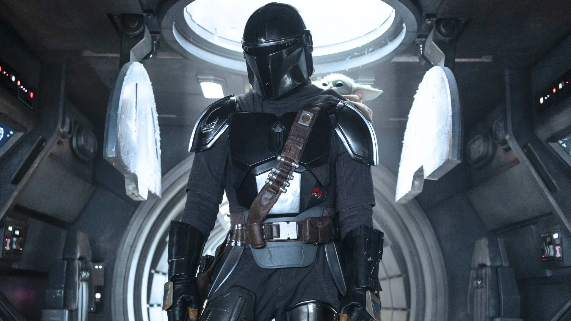 Ator de The Mandalorian comenta futuro na franquia após fracasso nos cinemas