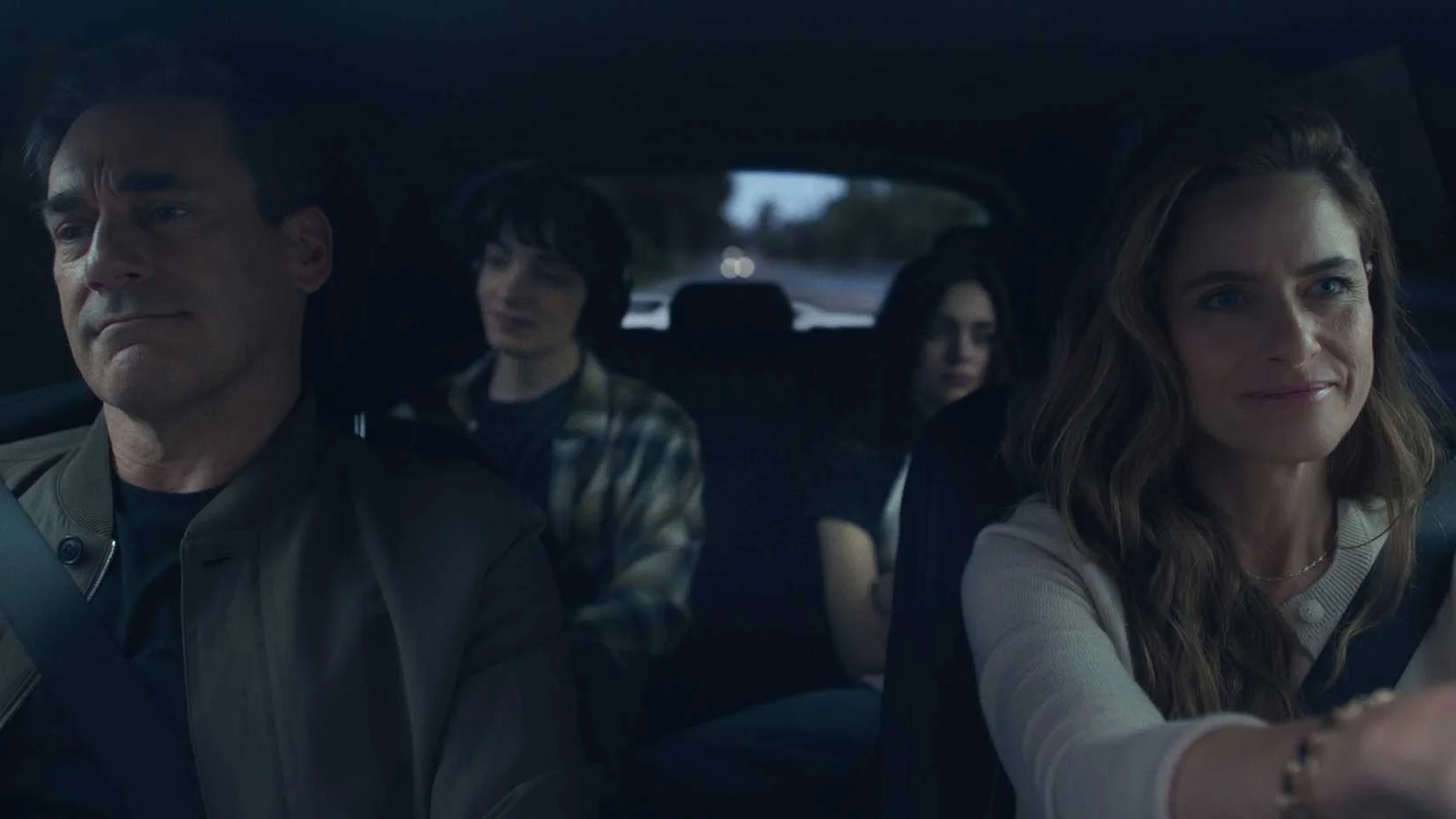 Jon Hamm brilha em série de crime da Apple TV, que já prepara terceira temporada