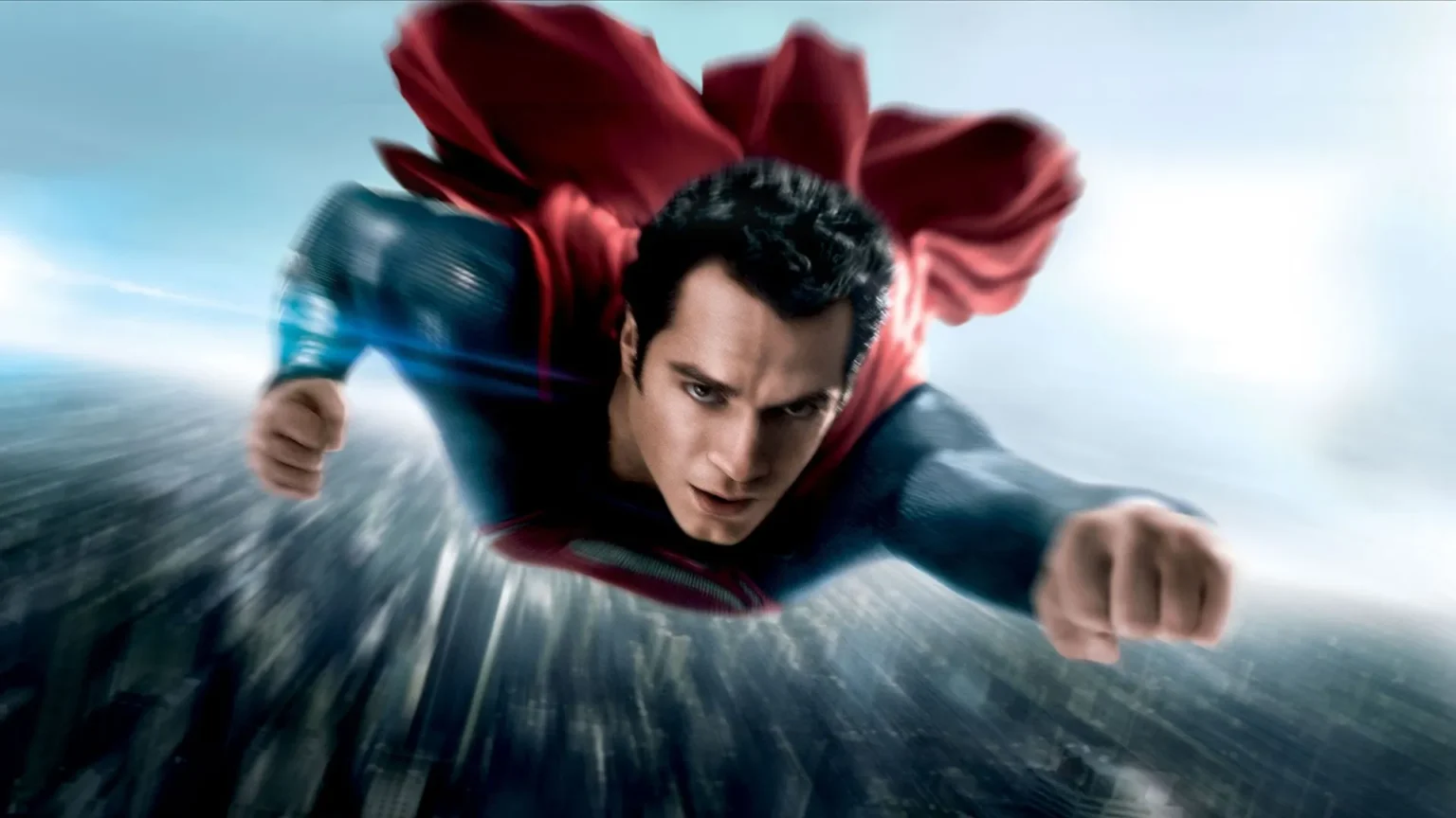 Henry Cavill encontra substituto ideal para seu papel como Superman após cinco anos