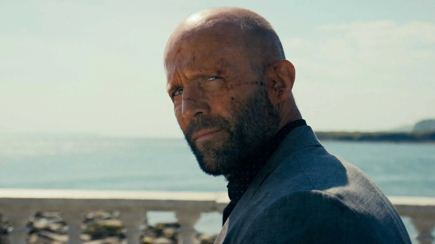 Jason Statham lidera ranking de streaming com “The Beekeeper” enquanto prepara sequência para 2027