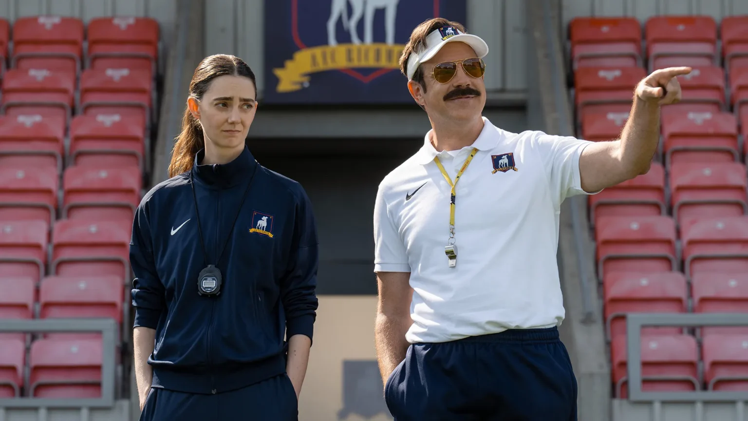 Ted Lasso retorna com 4ª temporada trazendo nova fase focada no futebol feminino