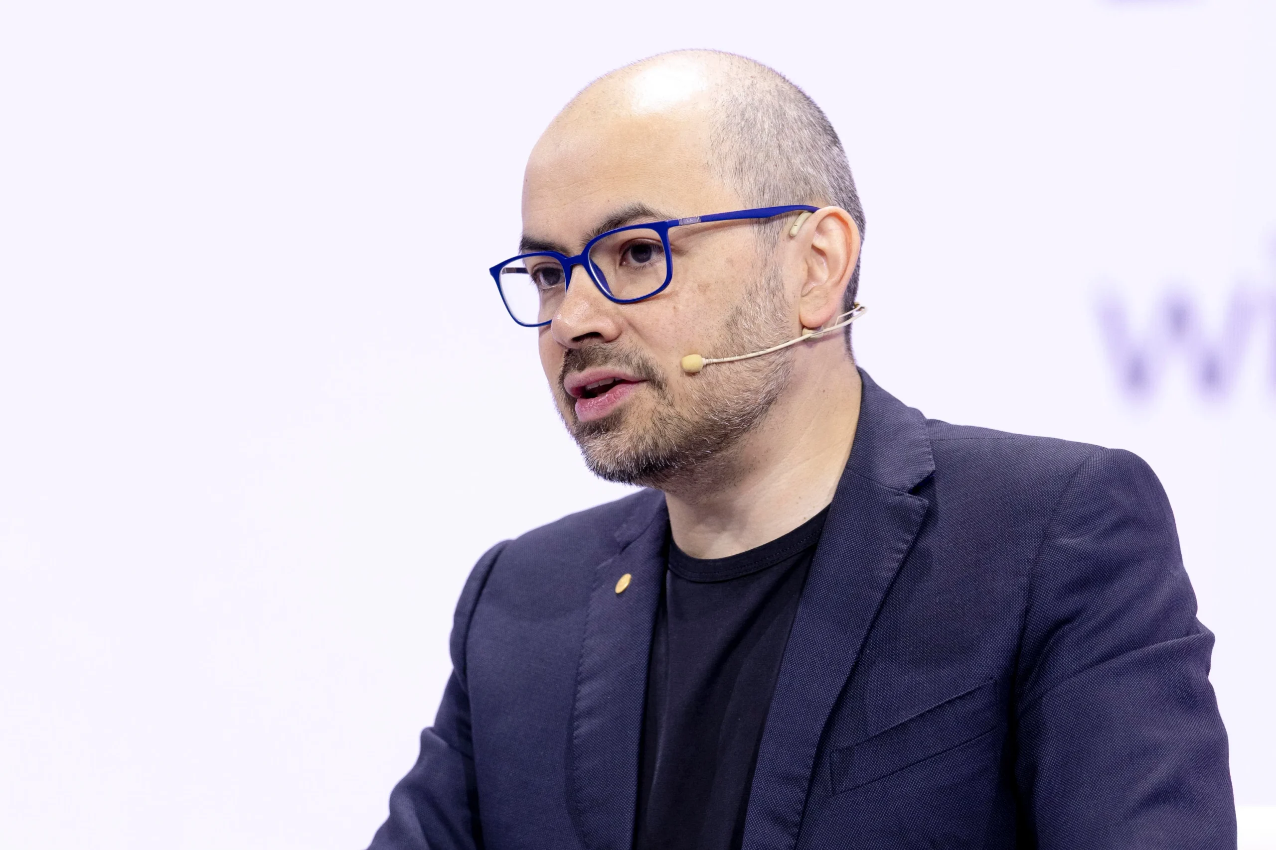 Google promove mudanças importantes na liderança de IA com novo comando na DeepMind