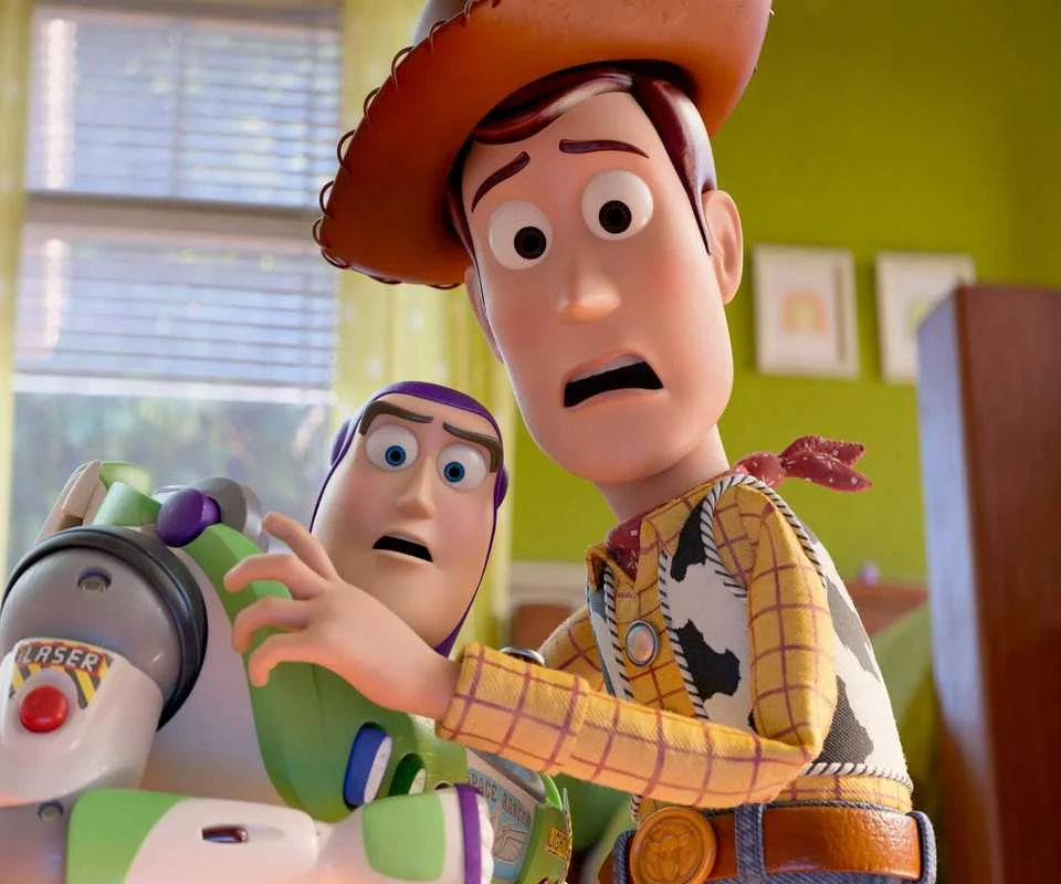 Toy Story 5 ultrapassa bilheteria de Piratas do Caribe e lidera franquia da Disney