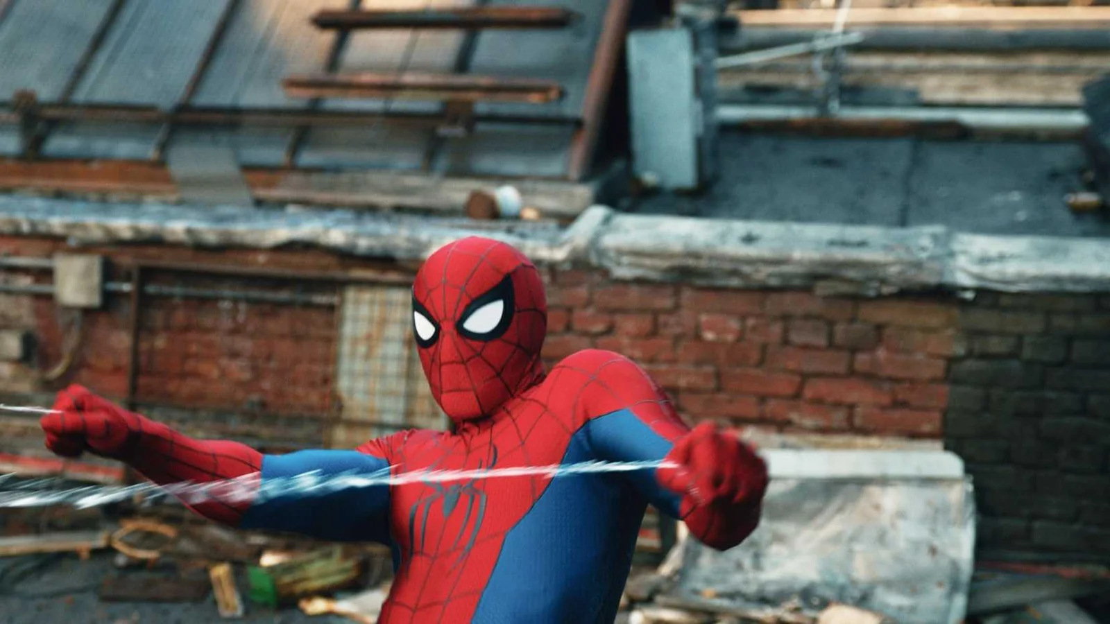 Referência Perfeita a Spider-Man: No Way Home Marca Cena Emocionante em Spider-Man: Brand New Day