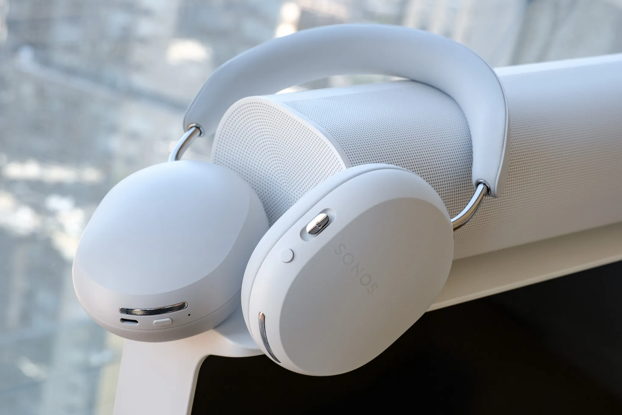 Sonos pode lançar novos fones Ace Ultra ainda este ano