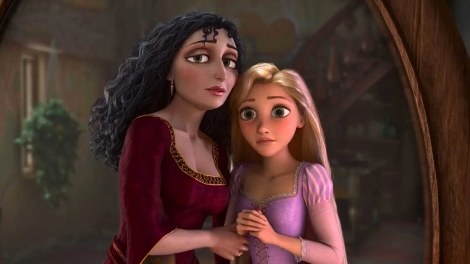 Disney revela as primeiras imagens oficiais de Rapunzel, Flynn Rider e Madre Gothel no live-action de Enrolados