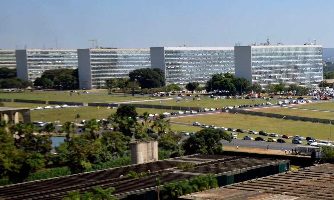 Concursos Federais 2026: principais editais autorizados e previstos para o ano