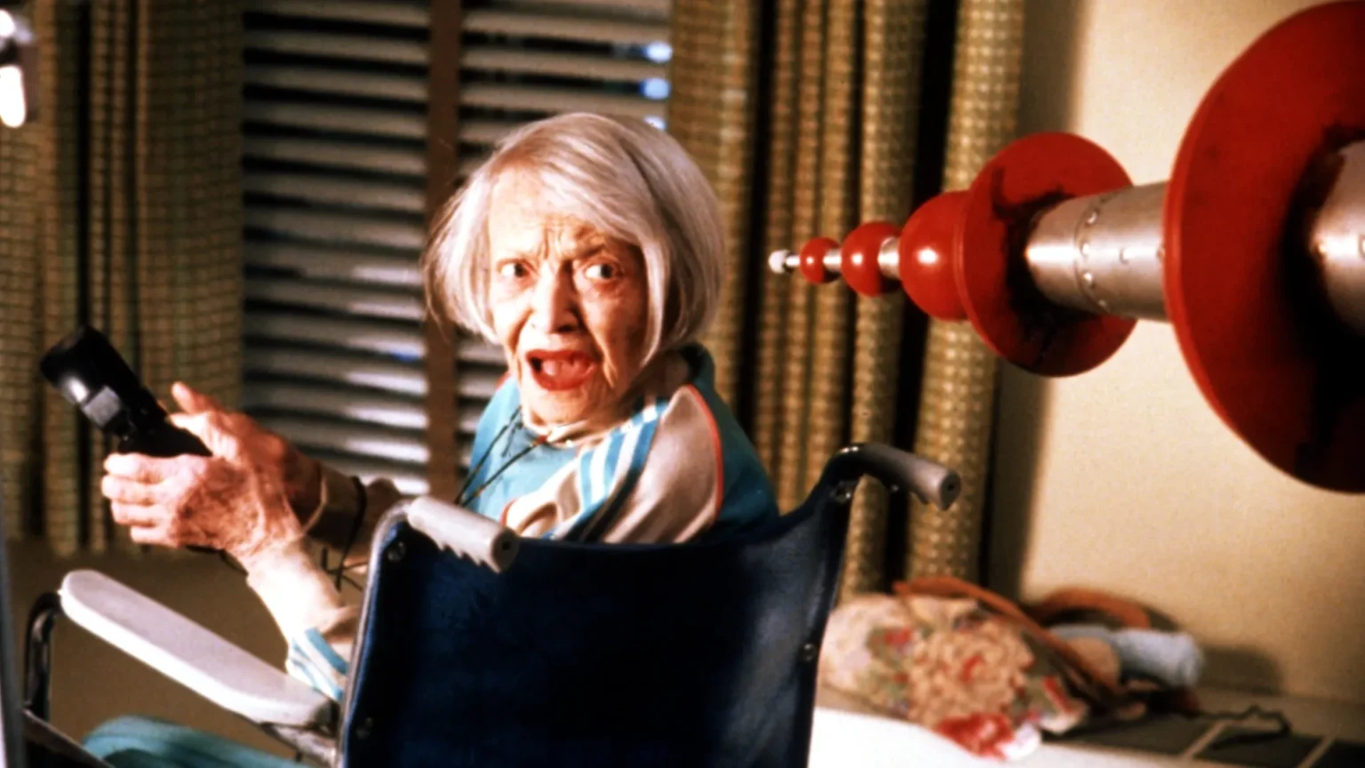 Filme “Mars Attacks!” de Tim Burton, fracasso de bilheteria, ganha status de cult com lançamento em 4K