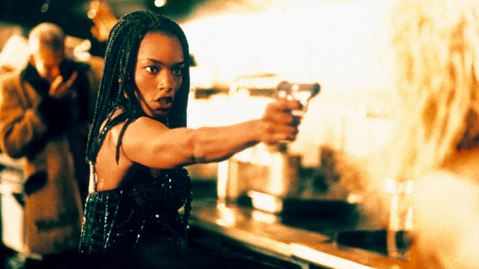 Filme cult cyberpunk “Strange Days” ganhará lançamento em 4K após quase 30 anos