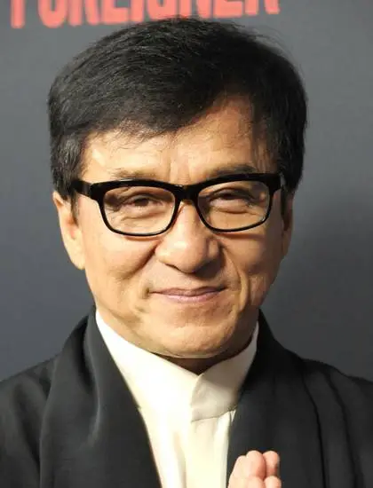 Jackie Chan retorna para sequência do sucesso “The Shadows Edge”, com filmagens previstas para 2026
