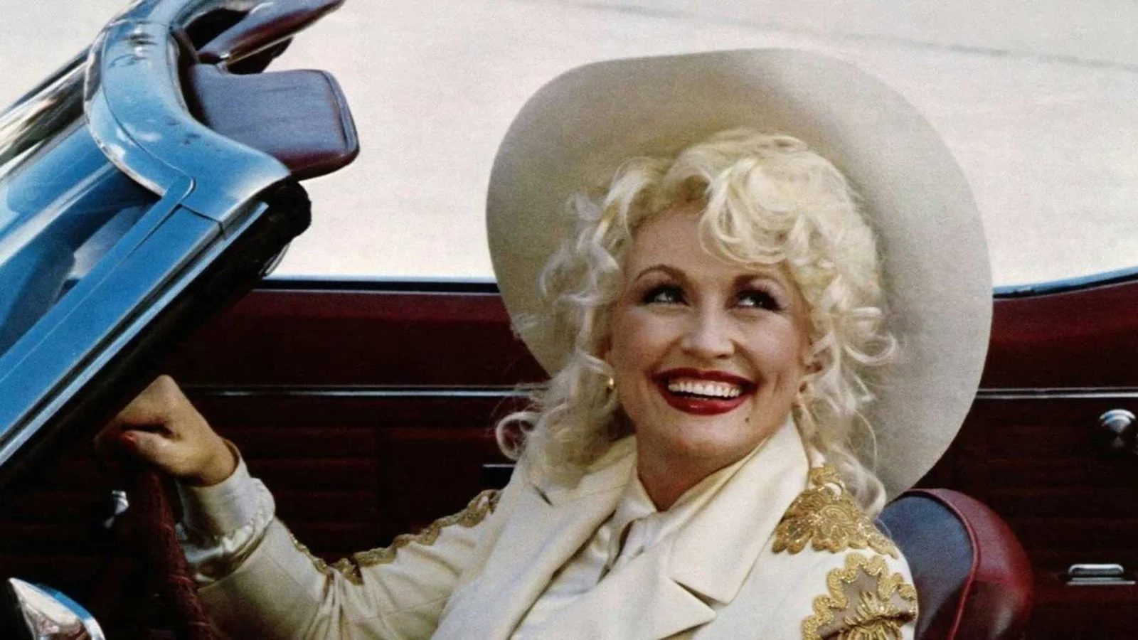Filmes Clássicos de Dolly Parton Ganham Reexibição Especial em Cinemas dos Estados Unidos
