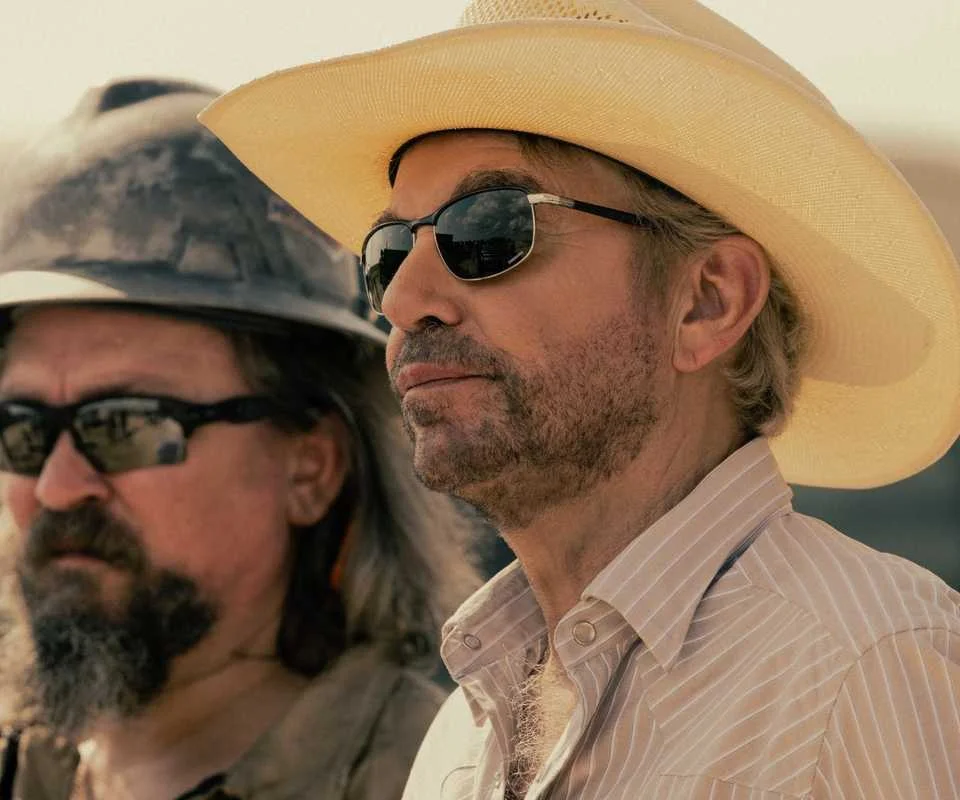 Taylor Sheridan domina rankings globais de streaming com cinco séries no top 10 do Paramount+