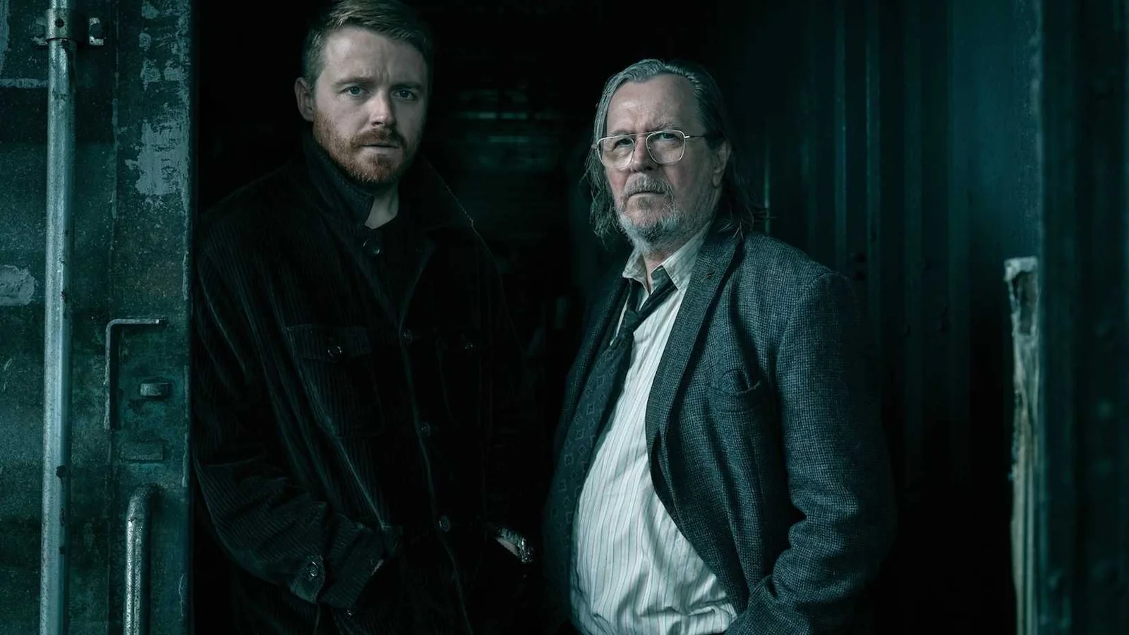 Gary Oldman indica que Jack Lowden foi escolhido para ser o próximo James Bond