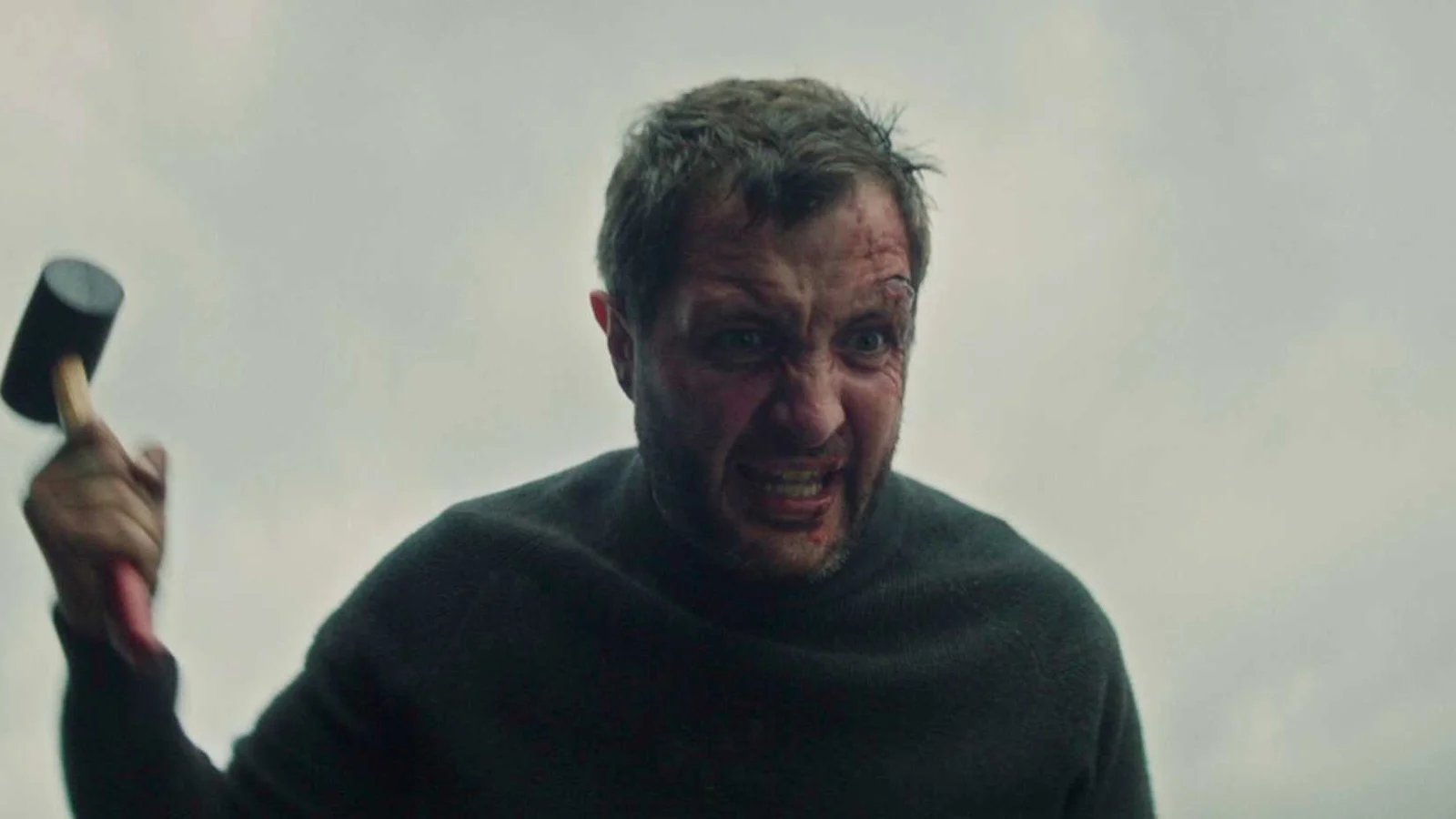 Novo remake americano do thriller francês “Vincent Must Die” é confirmado após 3 anos