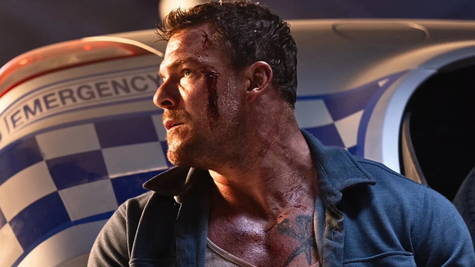 Alan Ritchson alcança maior sucesso de 2026 no Rotten Tomatoes com thriller Runner