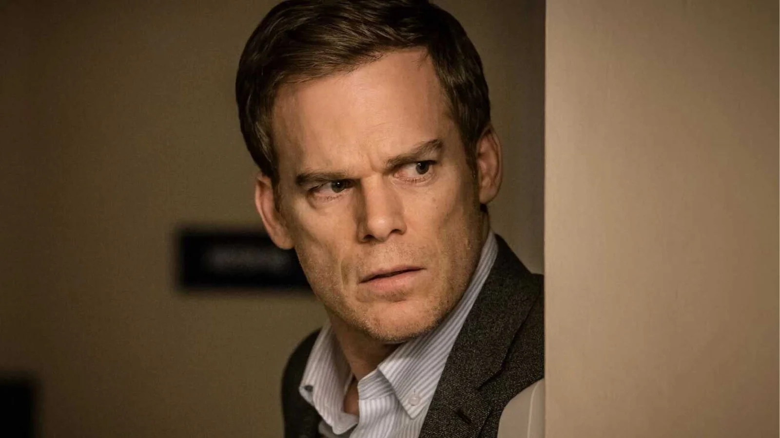 8 Suspenses Imperdíveis para Assistir Enquanto Espera pela Nova Série de Harlan Coben na Netflix
