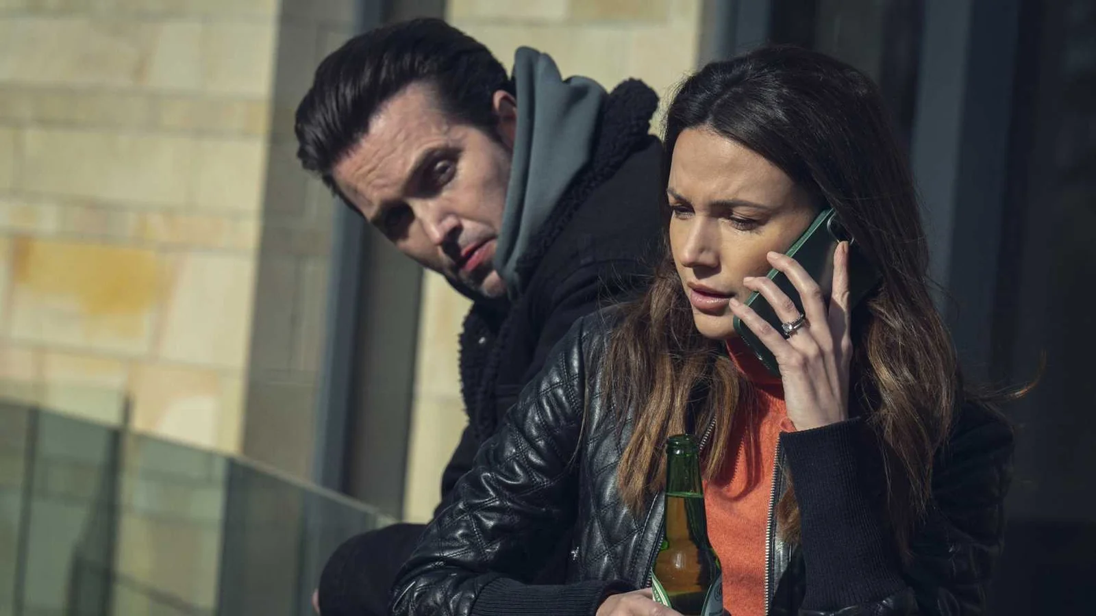 10 Séries de Thriller da Netflix que Vão Te Prender Nos Primeiros 5 Minutos