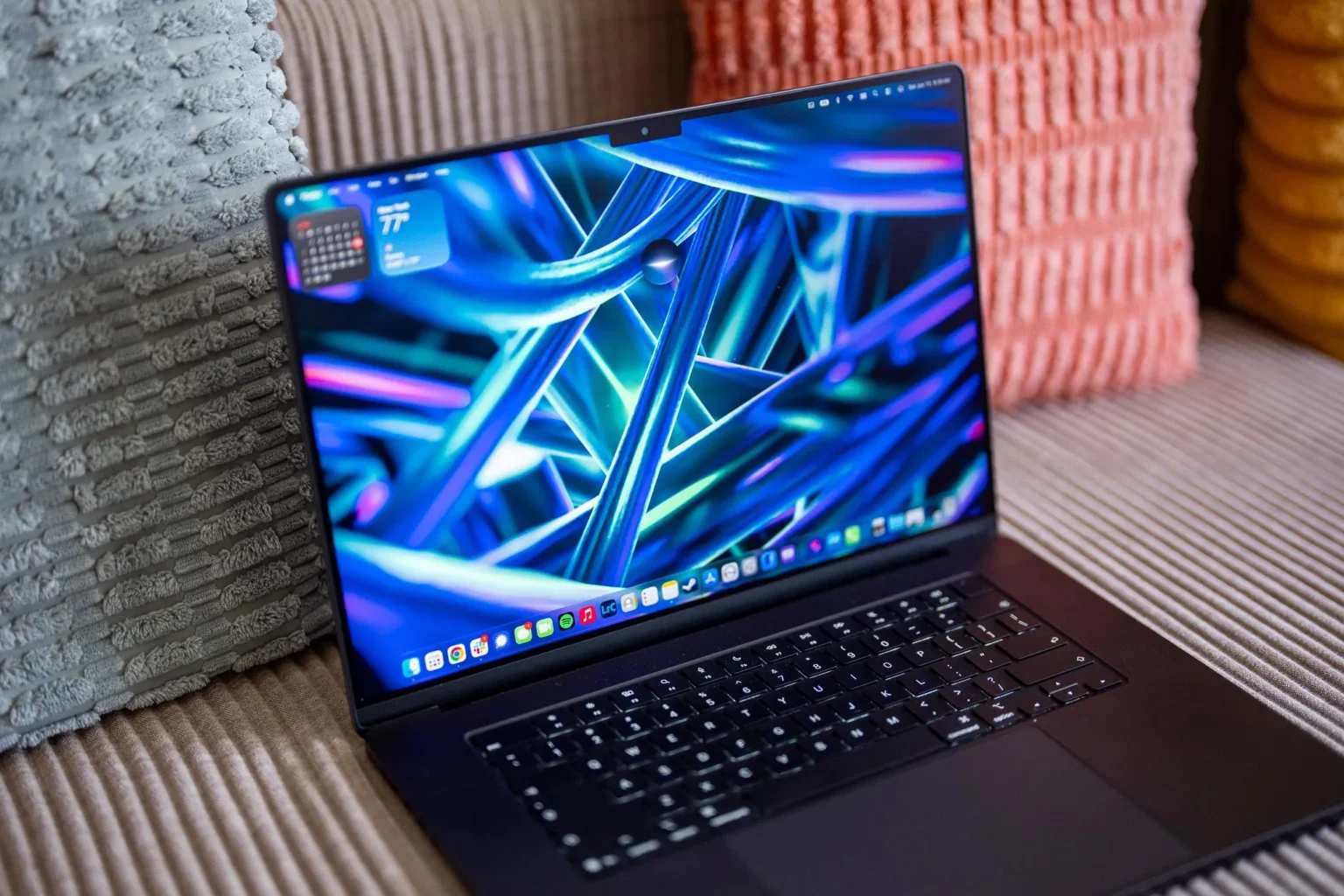 Apple lança macOS 27 Golden Gate para Macs com Apple Silicon