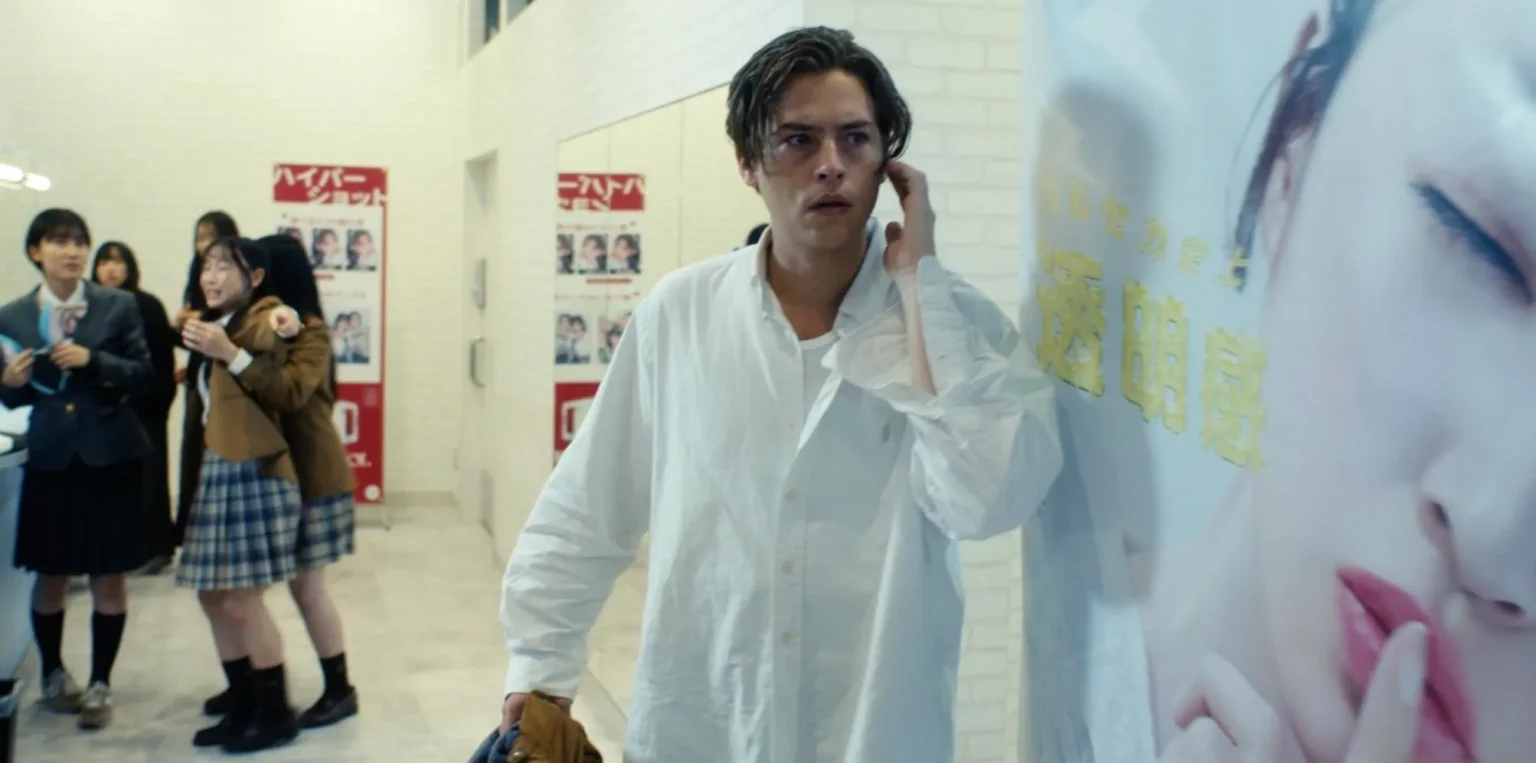 Vintage Violence é thriller policial absurdo que captura a obsessão pelo celular