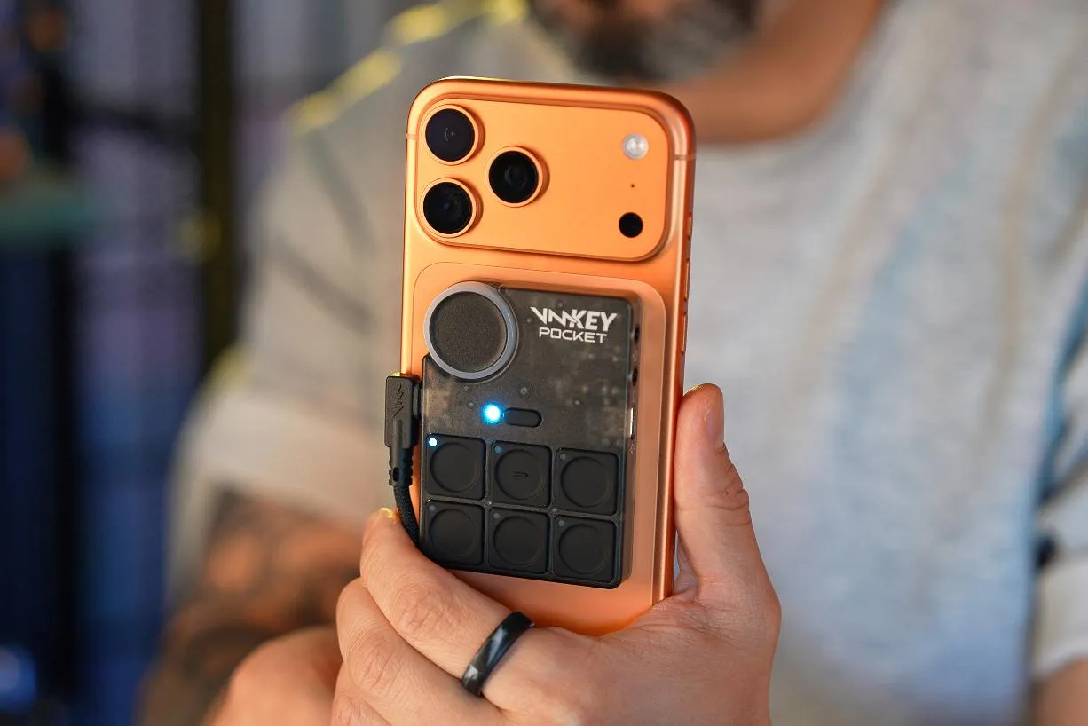 Voicemod lança Key Pocket, dispositivo compacto para mudar voz em tempo real no celular