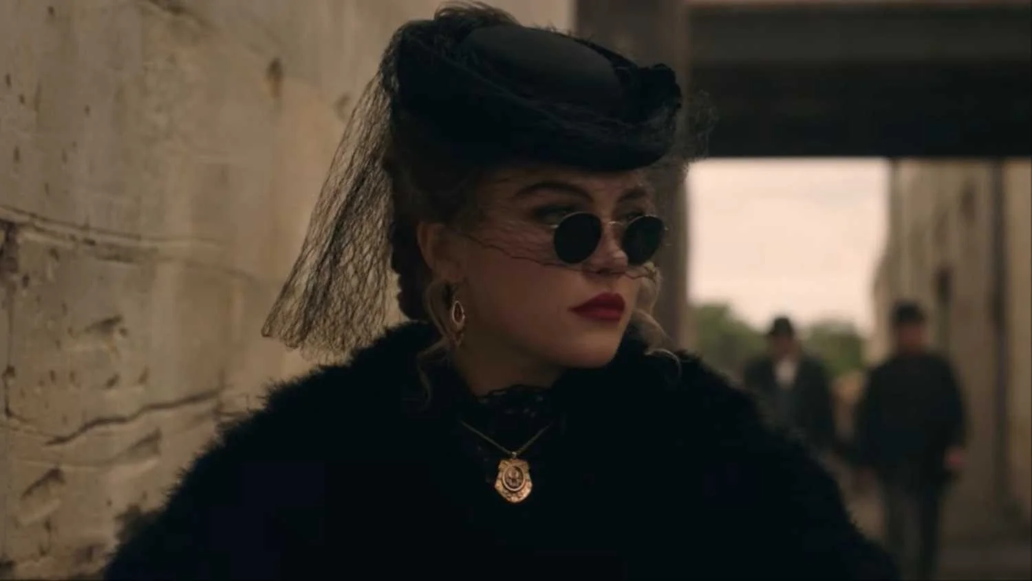 Minissérie estrelada por Florence Pugh adapta clássico de John Steinbeck e estreia na Netflix em outubro