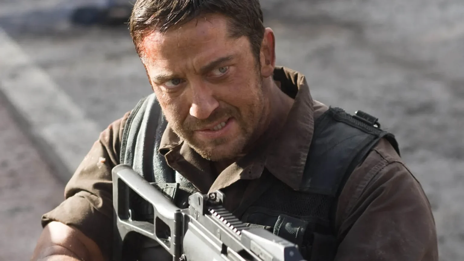 Filme de ação “Gamer”, com Gerard Butler, chega a streaming gratuito após fracasso no cinema