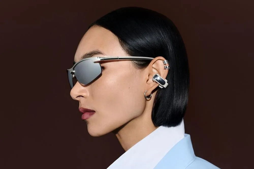 Bose lança nova geração de fones abertos com mais graves, volume e bateria