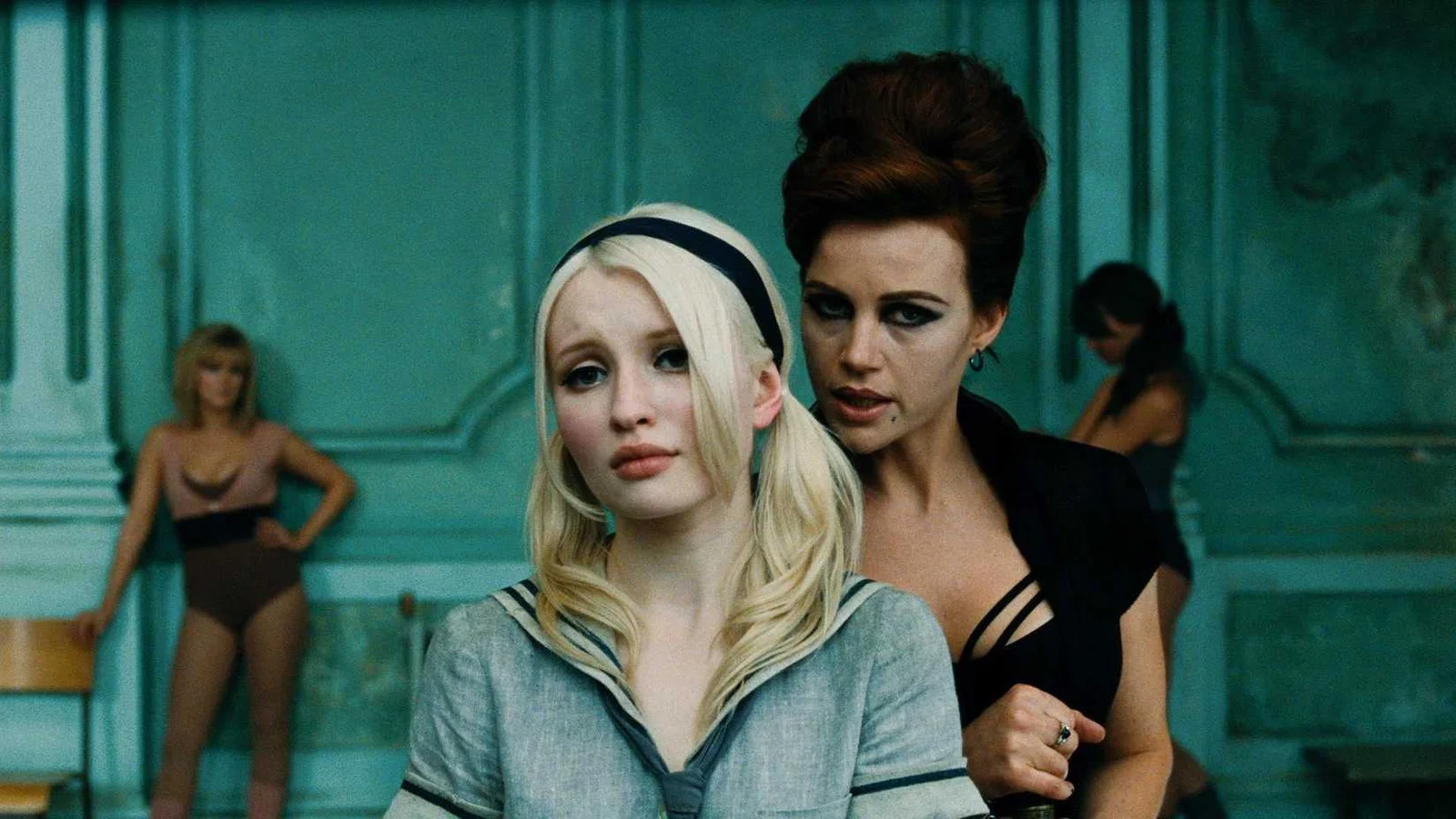 Zack Snyder anuncia oficialmente diretor’s cut de “Sucker Punch” após 15 anos