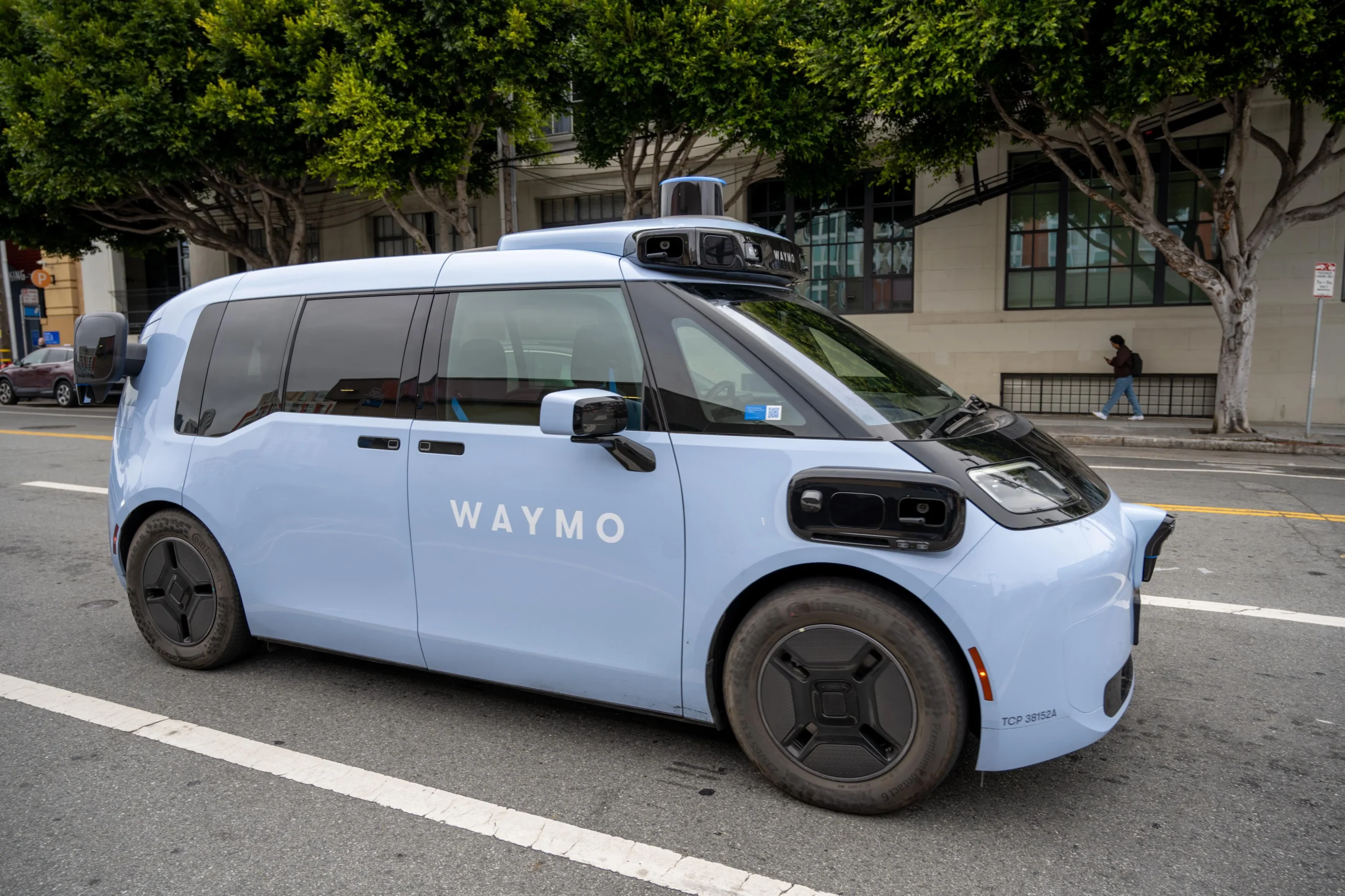 Waymo anuncia lançamento de serviço de robotáxi em Singapura para 2028