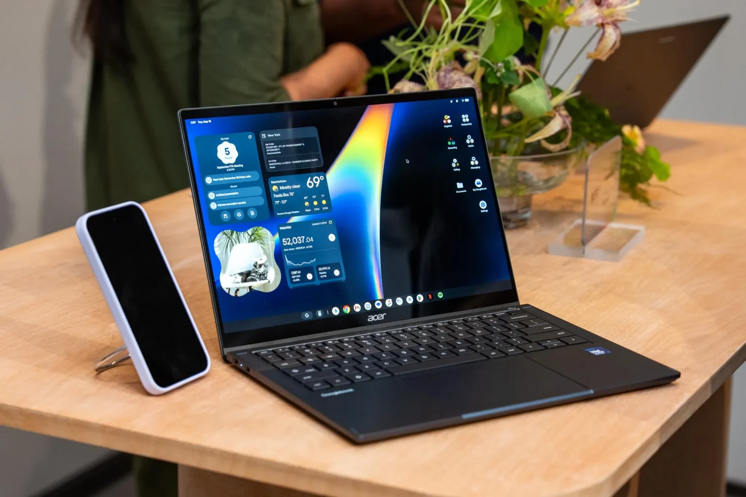 Google lança primeira linha de laptops Googlebook com Acer, Asus, Dell, HP e Lenovo