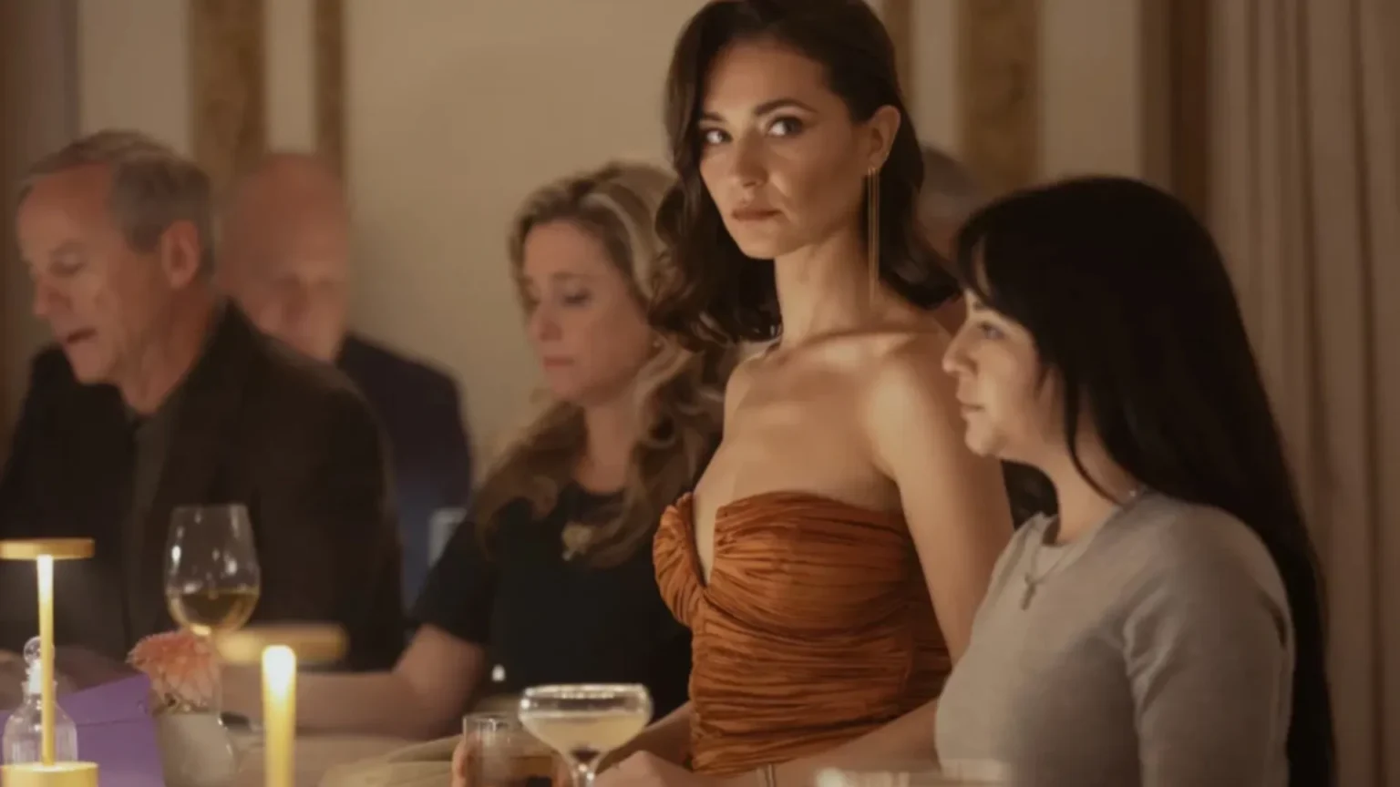 Elizaveta Neretin confirma interesse em papel de Bond girl no novo filme de James Bond