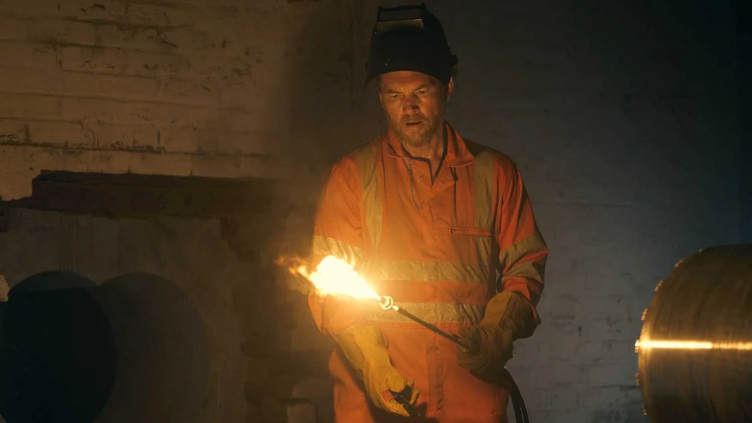 Filme de ação “Fuze” conquista sucesso no streaming após estreia tímida nos cinemas