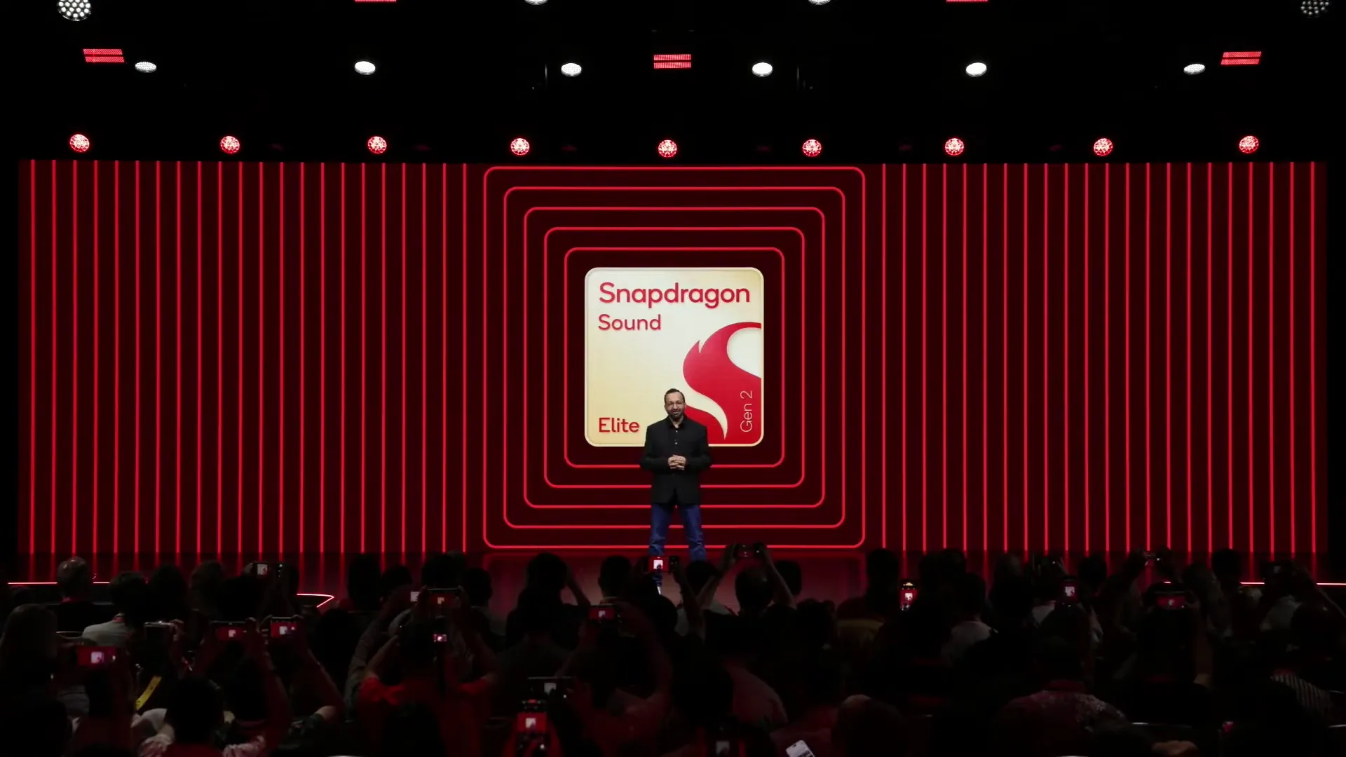Qualcomm apresenta novo chip Elite com Wi-Fi integrado para fones de ouvido sem fio