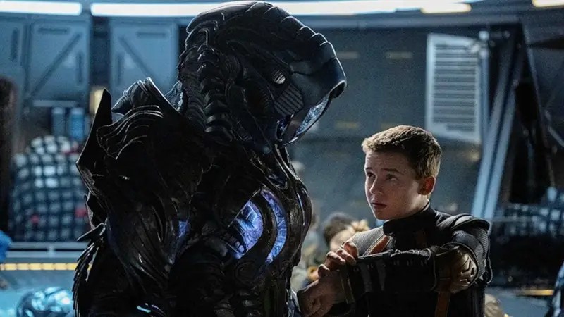 Lost in Space da Netflix se destaca como reboot exemplar da série clássica de 1965