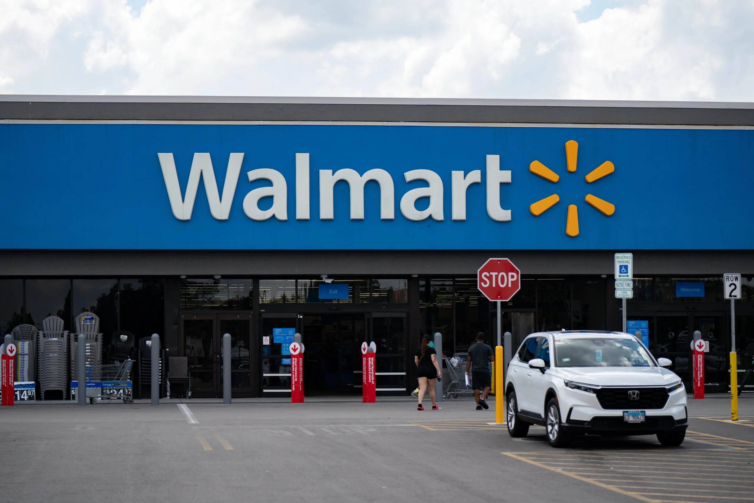 Walmart nega aumento de preço baseado no histórico de compras, afirma CEO