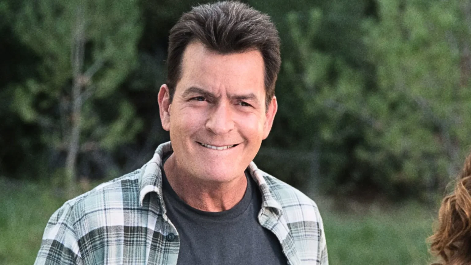 Nova série da AMC reúne Charlie Sheen e Martin Sheen em comédia familiar inédita