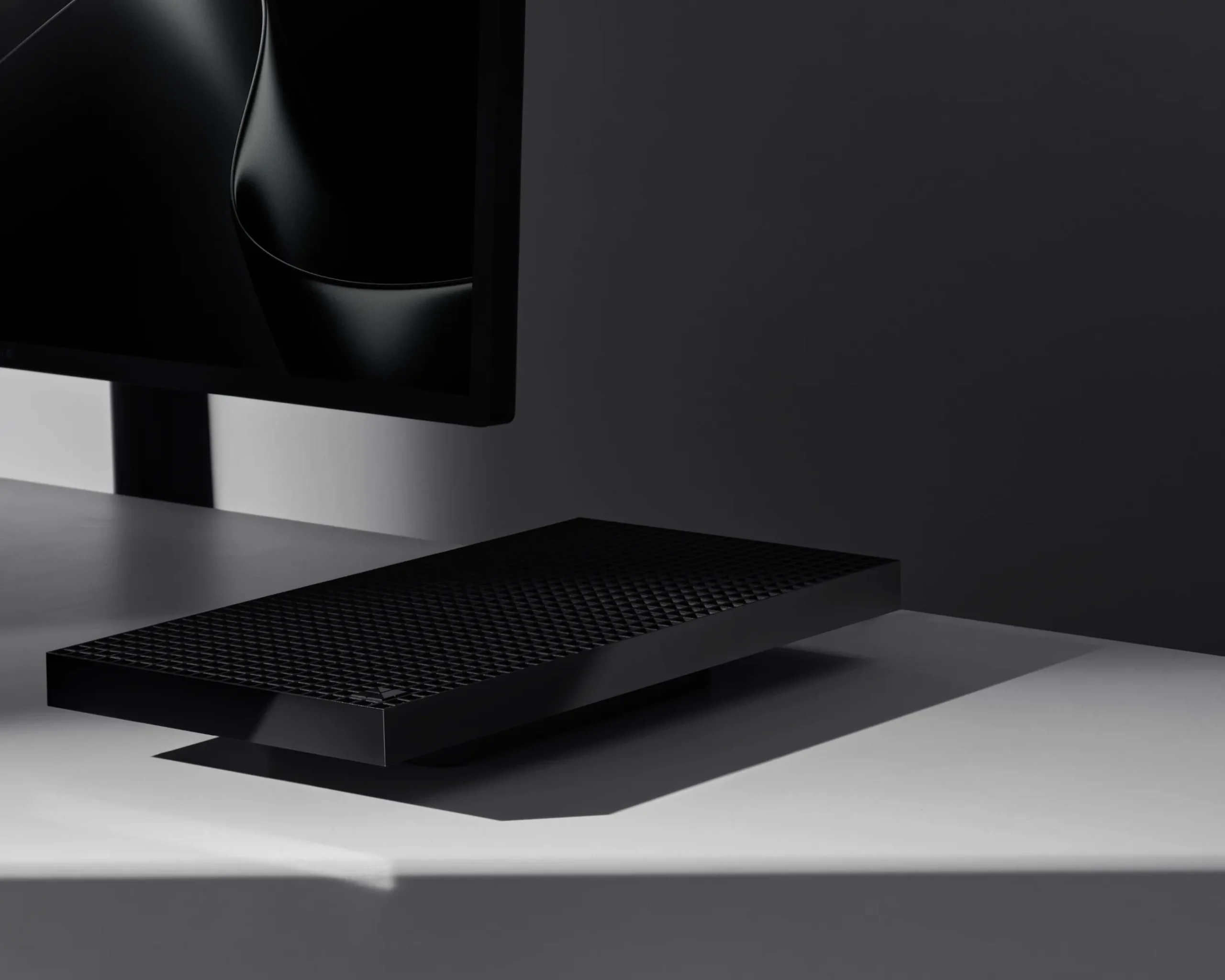 Microsoft lança a Surface RTX Spark Dev Box com pré-venda por quase R$ 30 mil