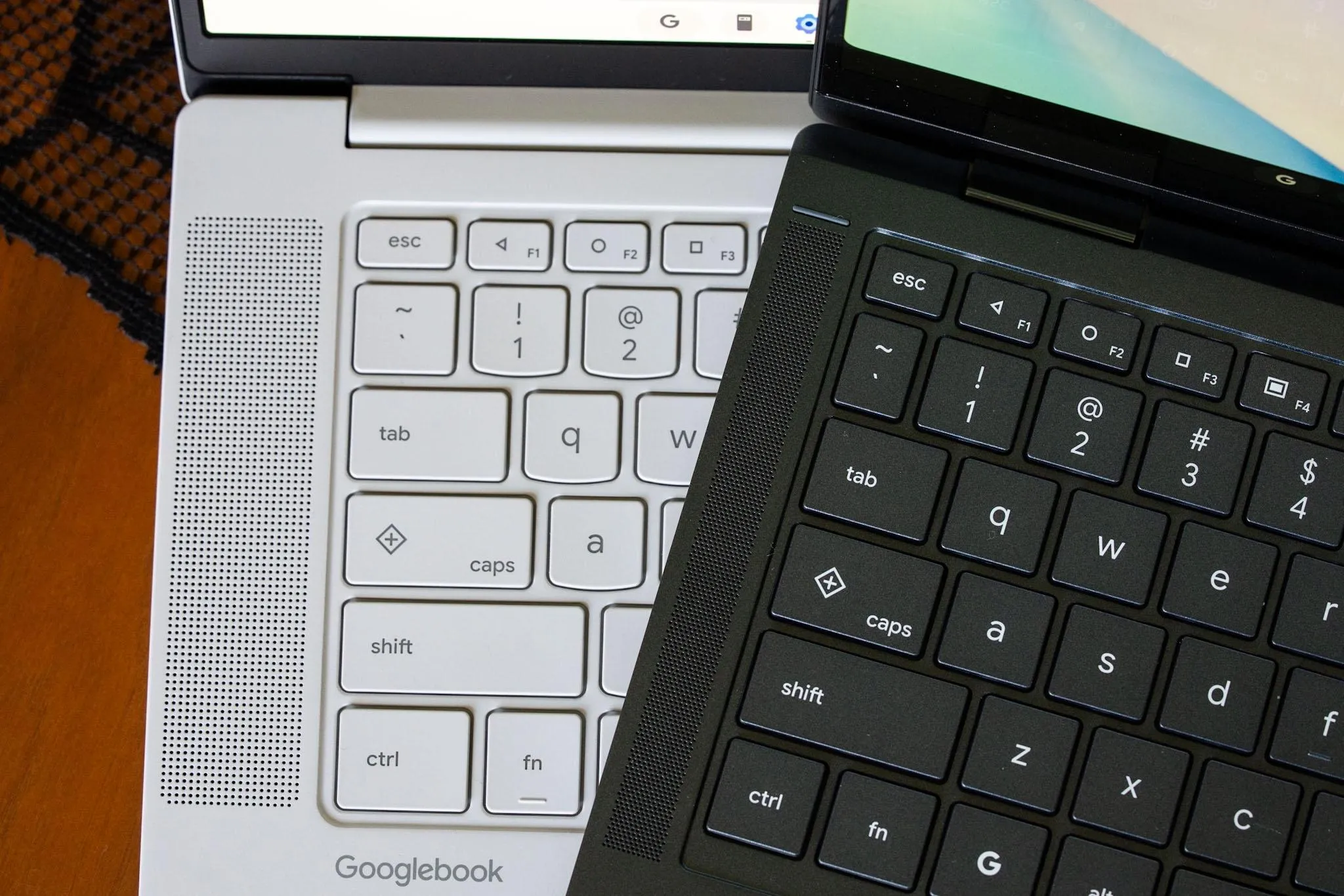 Botões físicos de navegação do Android reaparecem nos teclados dos Googlebooks