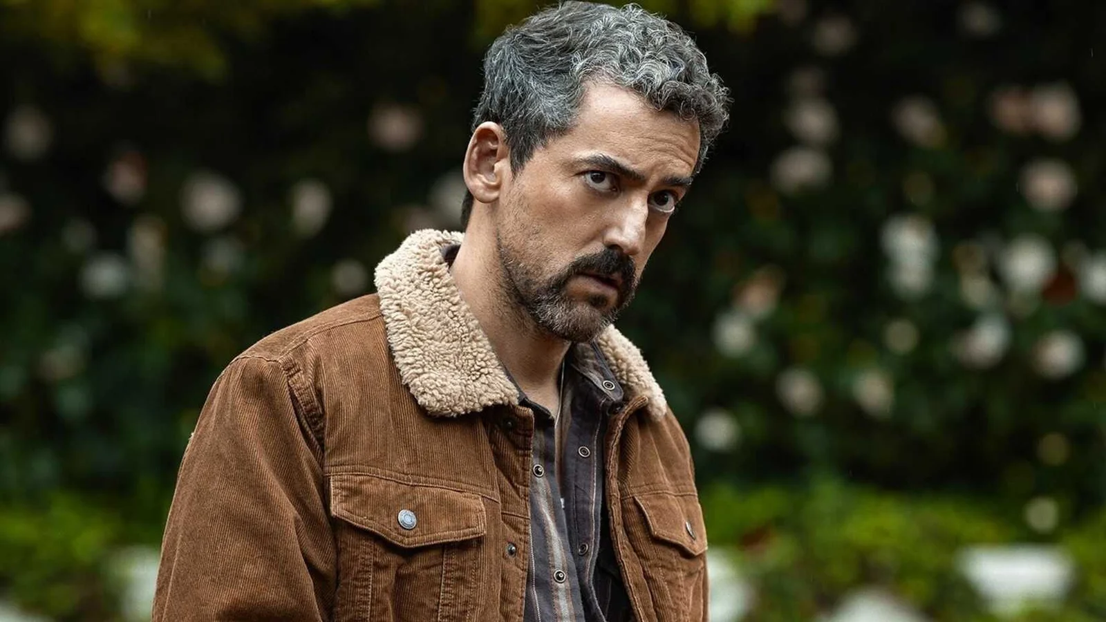 Ben Affleck retorna à direção com novo thriller político na Netflix e é comparado a clássico premiado