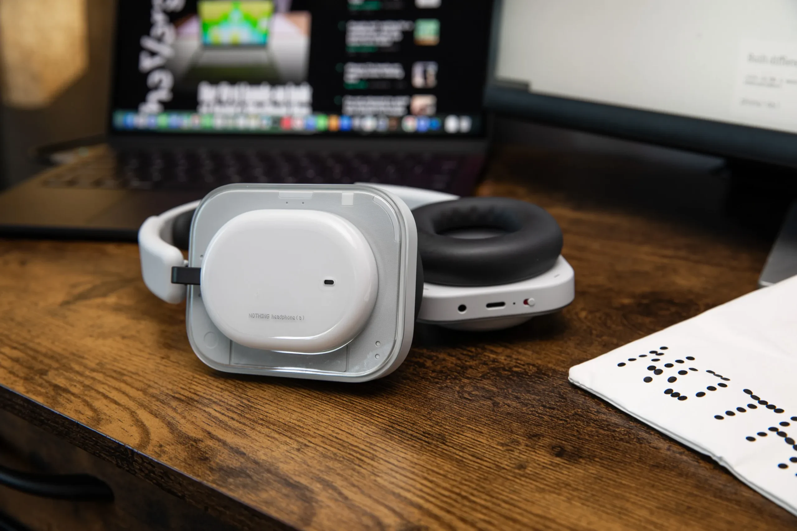 Nothing Headphone A tem desconto de 50% pela primeira vez em promoção exclusiva