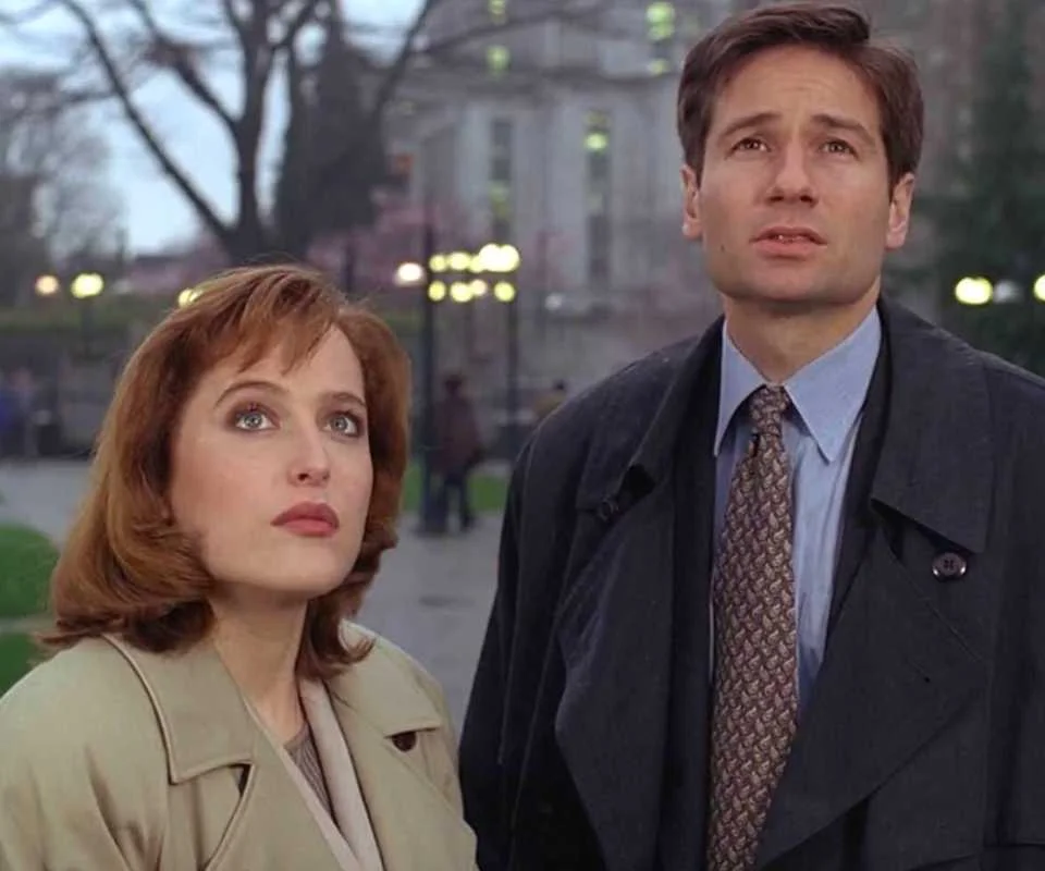 Frase de Scully em The X-Files completa 27 anos e continua entre as mais inteligentes da ficção científica