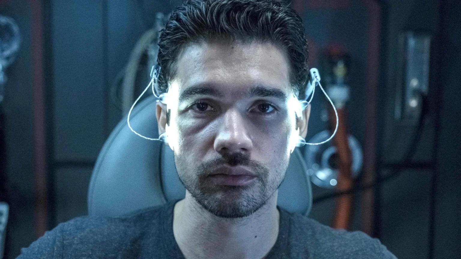 Série “Raised by Wolves” cria universo maior que “The Expanse” com apenas 19 episódios